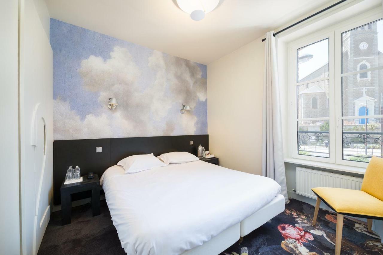 Restaurant Hotel Didier Meril ディナール エクステリア 写真